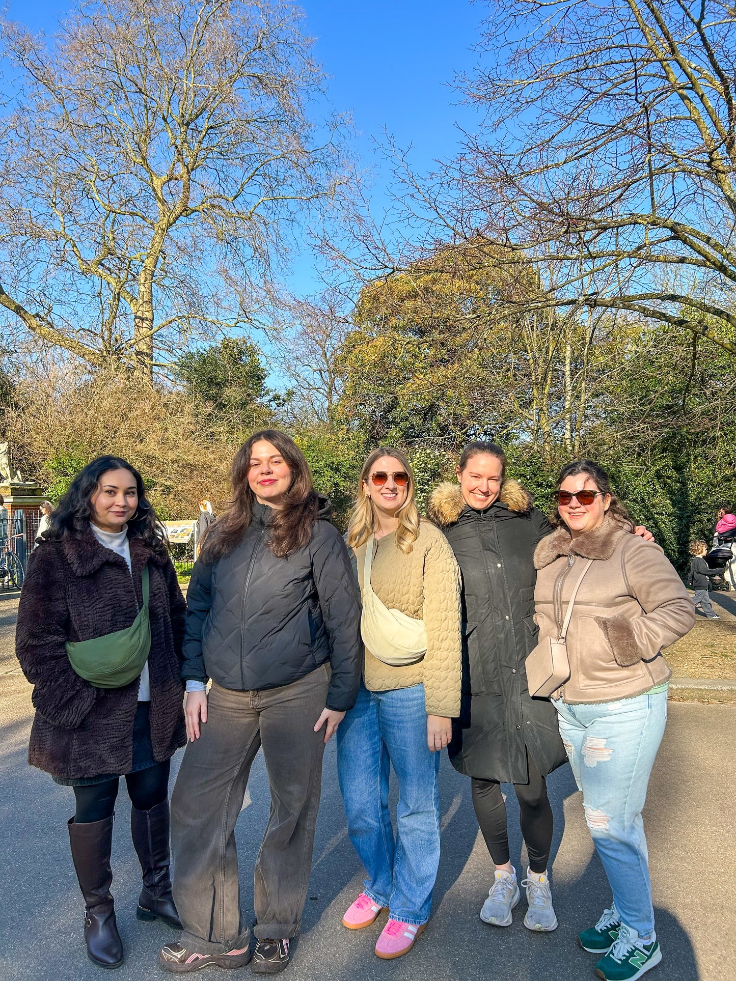 Lonely Girls November Walk Club to Salad Days Market