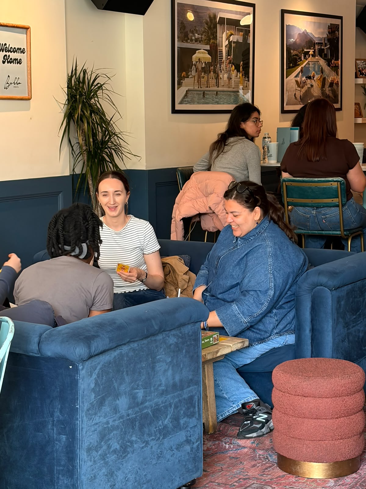 London Lonely Girls Club November Coffee Morning