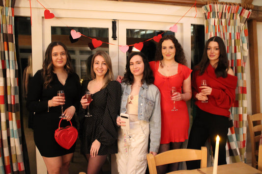 Lonely Girls Club Winter Retreats