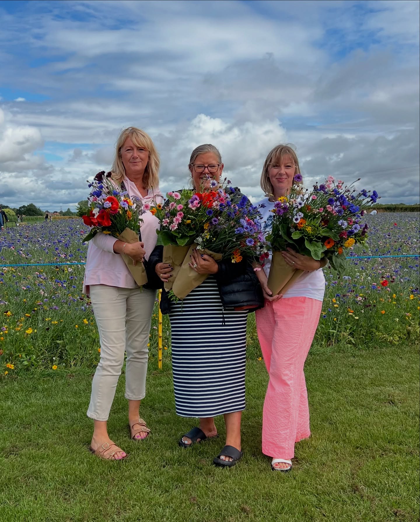 York Lonely Girls Club Haxby Flower Meadow Trip