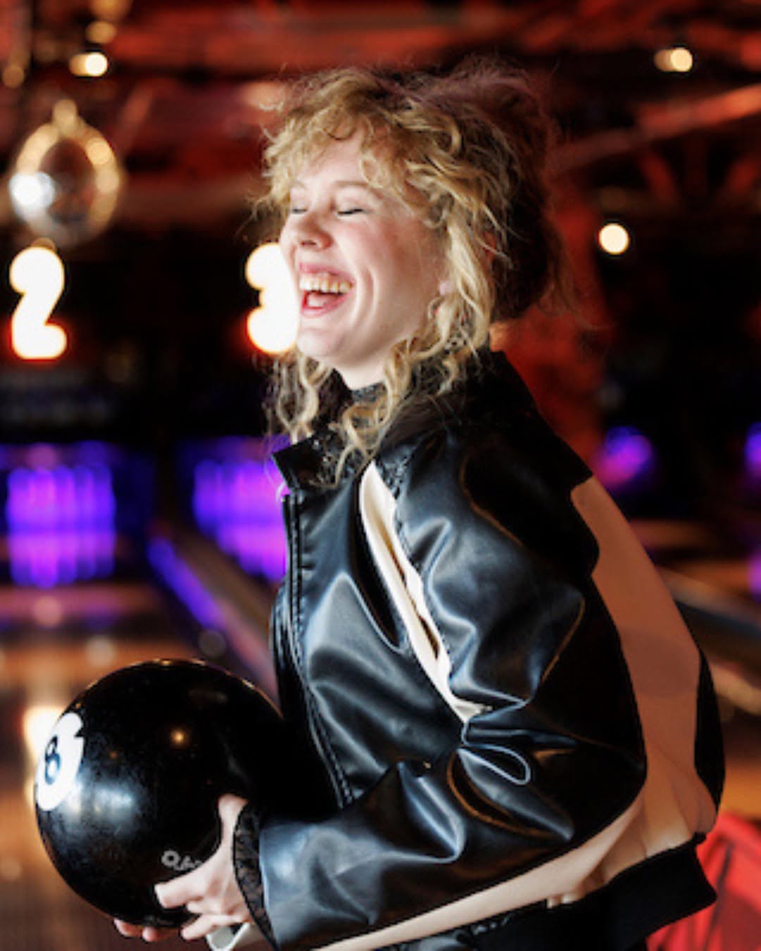 Edinburgh Lonely Girls Club Girls Bowling Afternoon