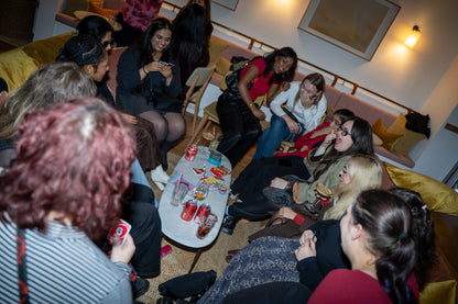 London Lonely Girls Club Summer Girls Drinks Night