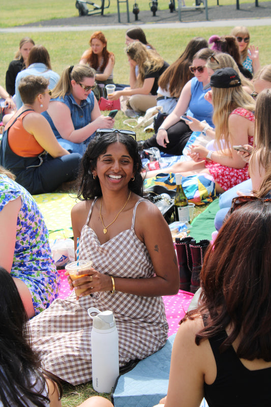 London Lonely Girls Club July Picnic