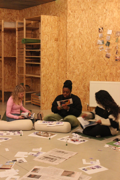 London Lonely Girls Club Vision Board Afternoon - 3.45pm