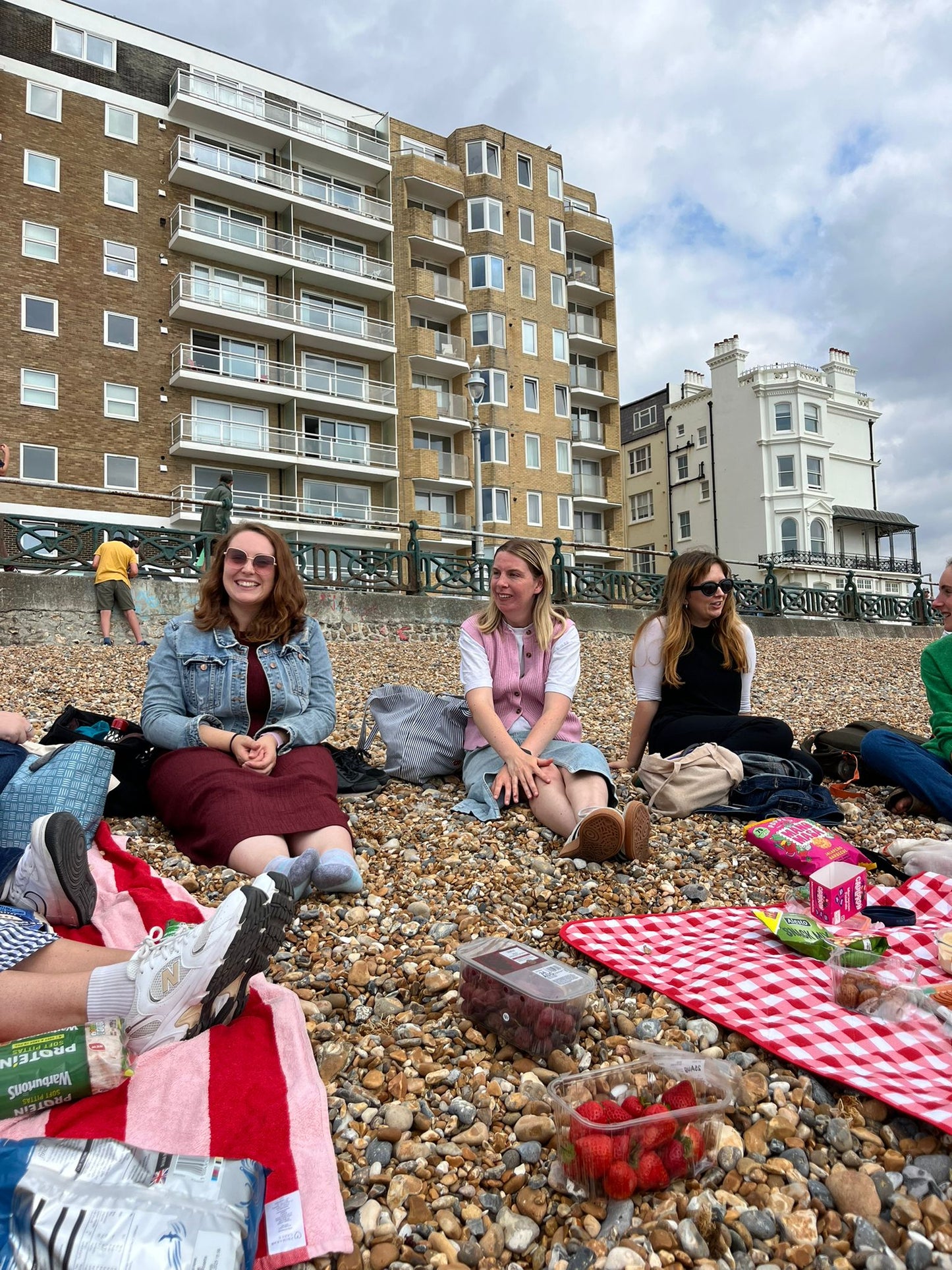 Brighton Lonely Girls Club Beach Picnic