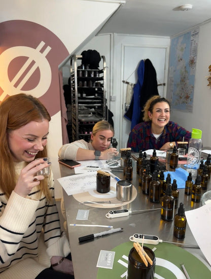 London Lonely Girls Club Candle Making Night